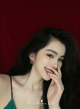 《乌梅子酱》vintage宝石耳环