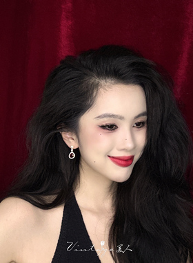 红酒晚宴·轻奢闪耀酒红水滴耳环