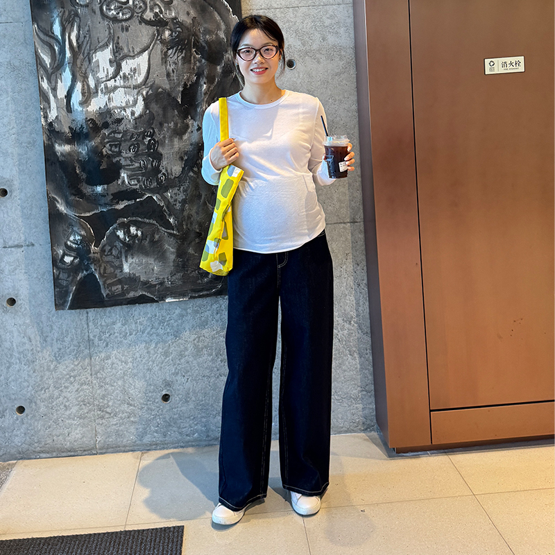 Maternity pants, jeans, autumn and winter outer wear, original color wide-leg pants, winter velvet thickened straight pants, new maternity wear