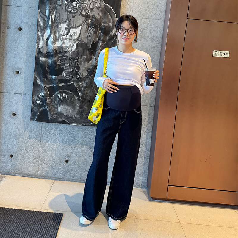 Maternity pants, jeans, autumn and winter outer wear, original color wide-leg pants, winter velvet thickened straight pants, new maternity wear