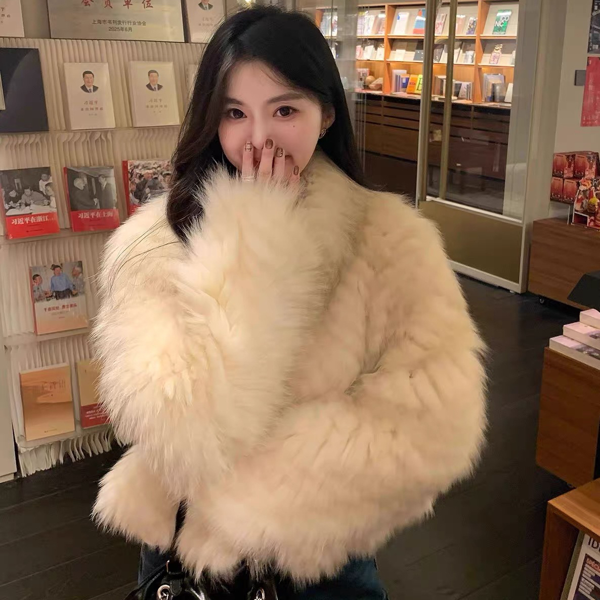 多多设计瘦保暖皮草外套（含100狐狸毛）(气质网红名媛爆款)YE282 - 图3