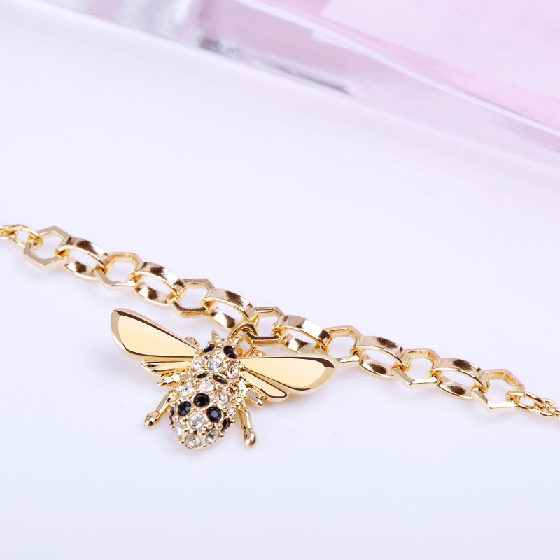 swarovski /施华洛世奇精致手链 beetrend海外手链