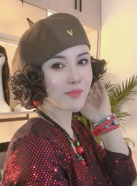 假发一体桃心贝雷帽女秋冬新款时尚减龄气质百搭显脸小妈妈帽子