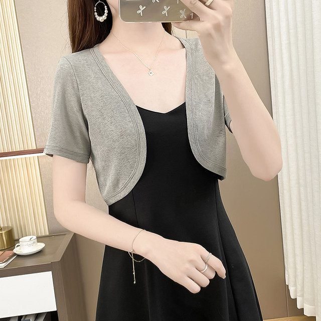 ເສື້ອກັນໜາວສີດຳ shawl ສັ້ນ cardigan