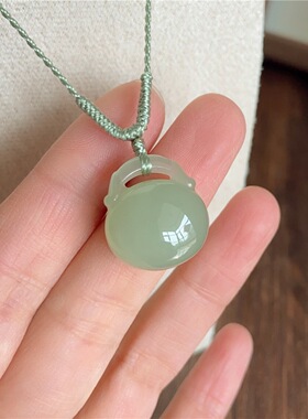 玉器工艺品天然青海料晴水色湖水绿福袋锁宝宝锁批发价