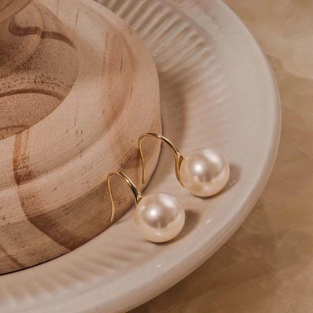 s925纯银施家奶白珍珠耳钉女耳环轻奢高级感法式复古耳饰耳坠耳钩,淘宝优惠券,粉丝福利购,淘宝优惠卷