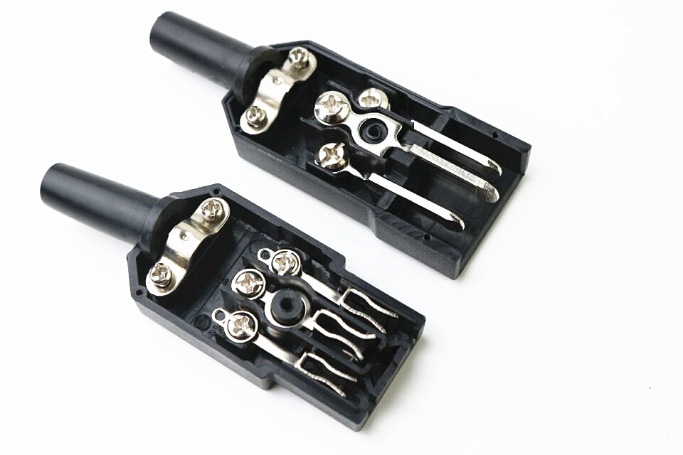 IEC Straight Cable Plug Connector Rewireable C13 C14 - 图1