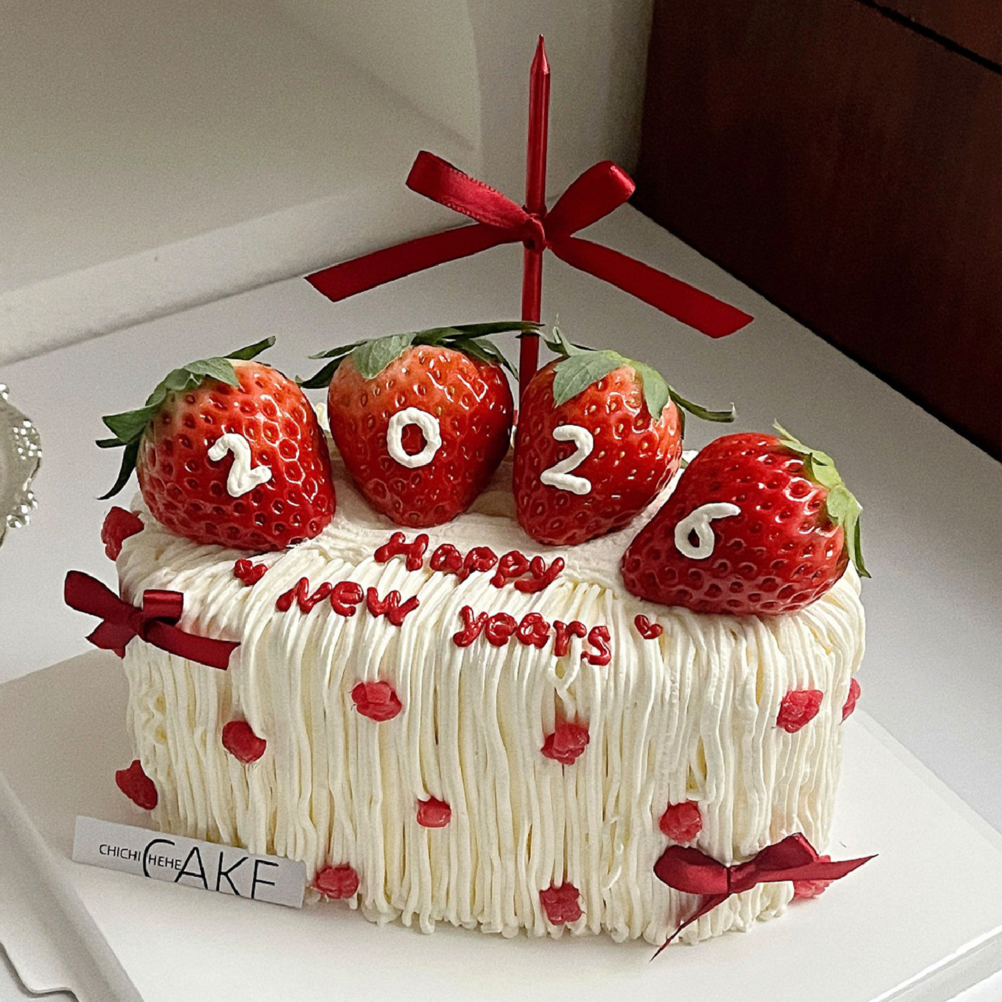 2026新年跨年奶油树莓草莓蛋糕装饰手绘4寸毛毛甜品DIY蝴蝶结丝带,淘宝优惠券,粉丝福利购,淘宝优惠卷