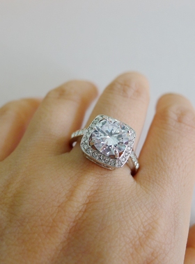 61-19大号19号内径1.9CM银色简约镂空花纹方块镶钻韩版日常戒指