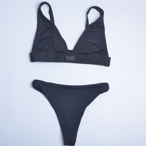外贸品牌性感度假纯色比基尼泳衣女T裤半包臀bikini泳装多色 - 图0