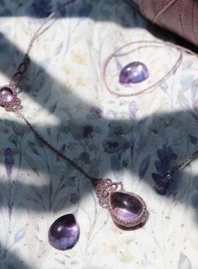 中式国风仿紫锂云母单面水滴项链小众设计轻奢手工紫色锁骨链女