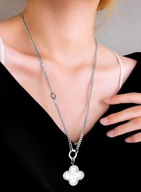 黑白双面设计四叶草长款项链女2023年新款潮不掉色毛衣链欧美时尚