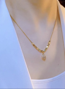 叶子项链2024年新款轻奢小众高级感精致不掉色夏天日常锁骨链淑女