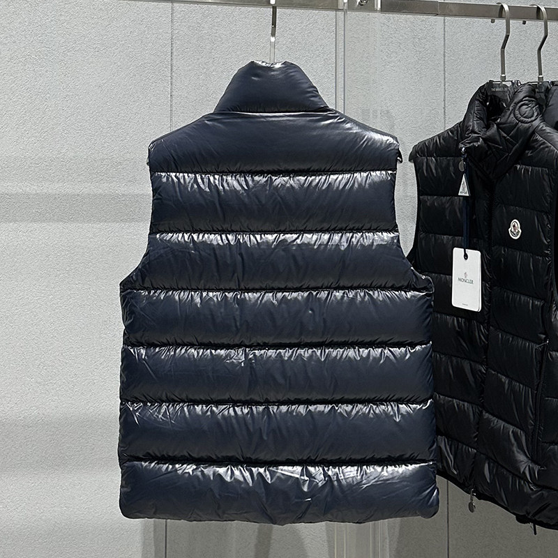 国内现货Moncler盟可睐秋冬新款TIBB立领海军蓝男女同款羽绒马甲,淘宝优惠券,粉丝福利购,淘宝优惠卷