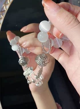 小张同款白月光白猫眼石清冷手持文玩手串铃铛长命锁出入平安手捻