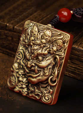 黄铜不动明王手把件铜牌挂件