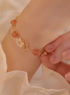 海棠花手链仿红玛瑙桃花手链女ins小众设计轻奢高级感2023年新款