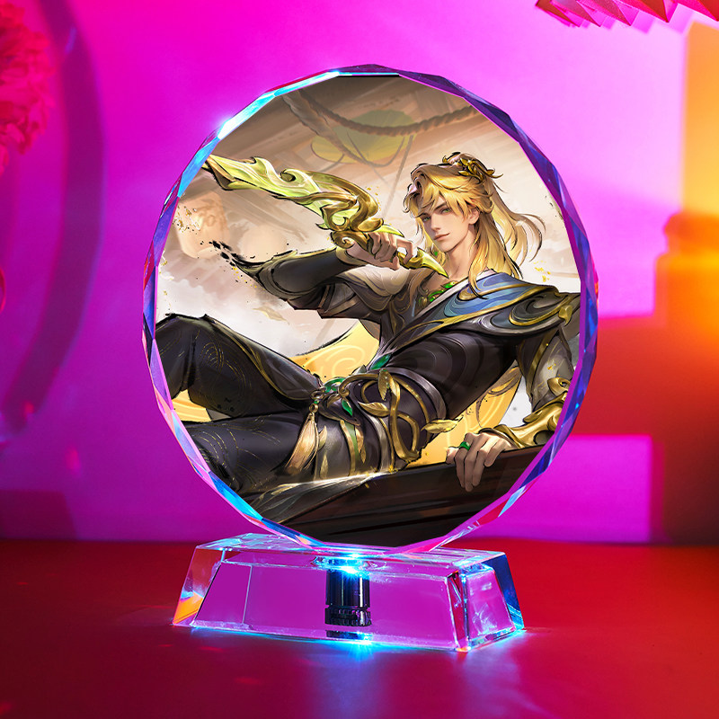 王者荣耀手办王者荣耀手办发光水晶摆件鲁班柯南刘备生日礼物马可波罗怪盗基德