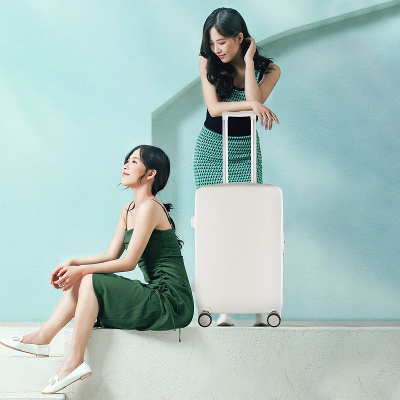 糖果色高颜值女学生网红男登机箱 米兰站箱包旅行箱