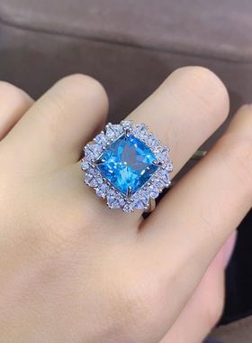 925银镶嵌瑞士托帕石戒指