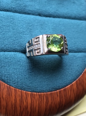 天然橄榄石戒指925纯银镶嵌天然橄榄石戒指绿宝石