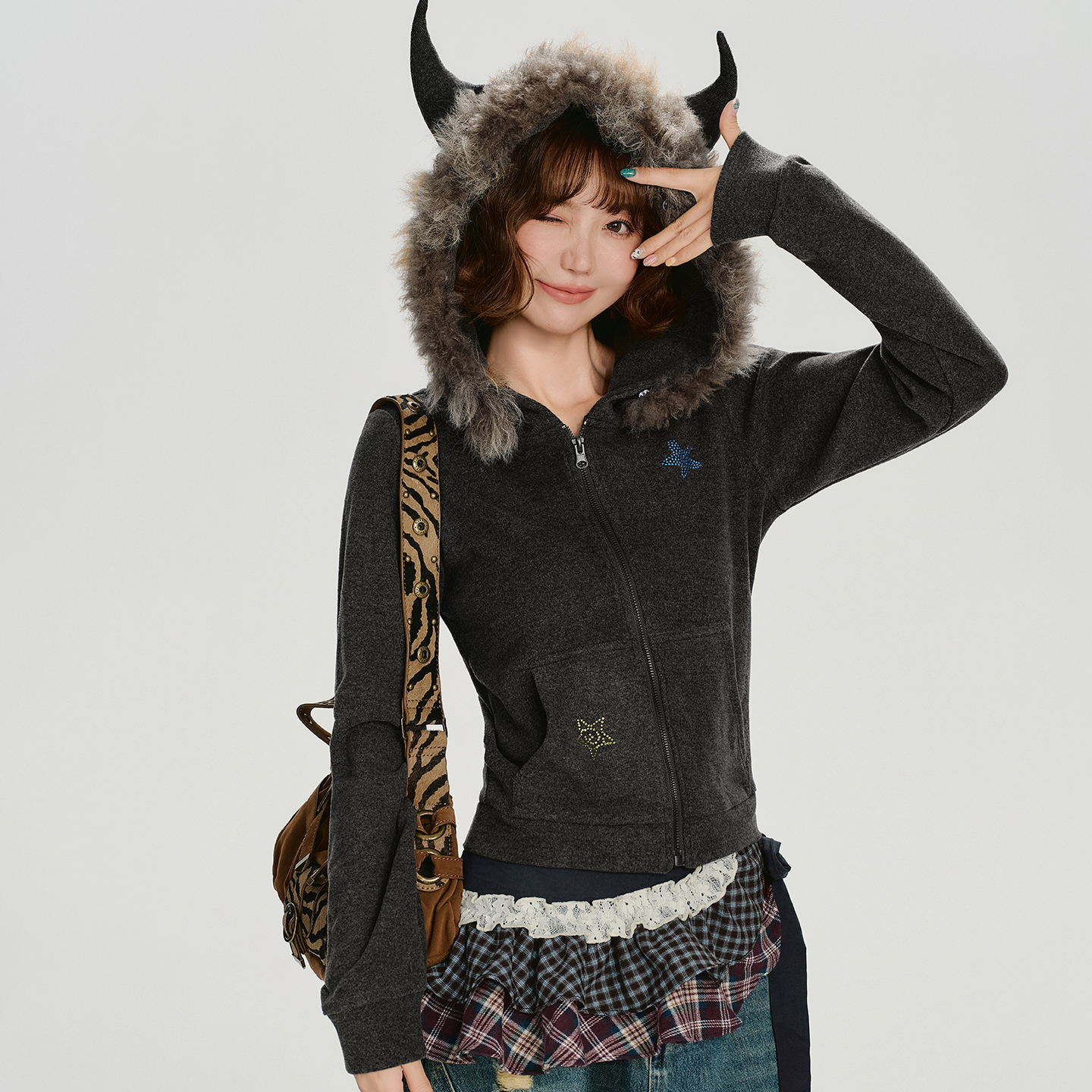 Girlyhalo美式复古毛领连帽卫衣外套女秋新款短款设计感修身上衣 - 图0