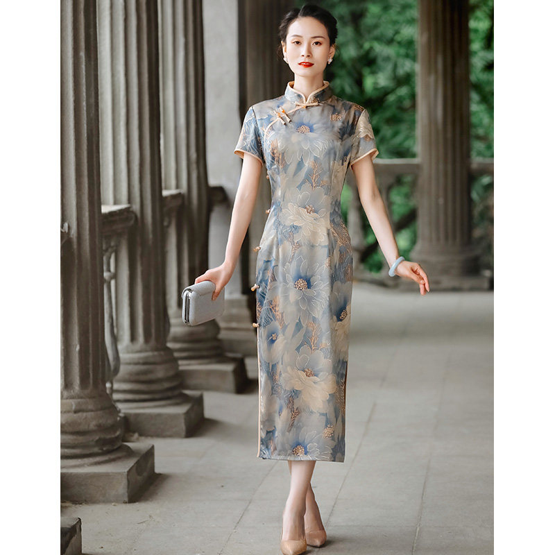  潮菊旗袍