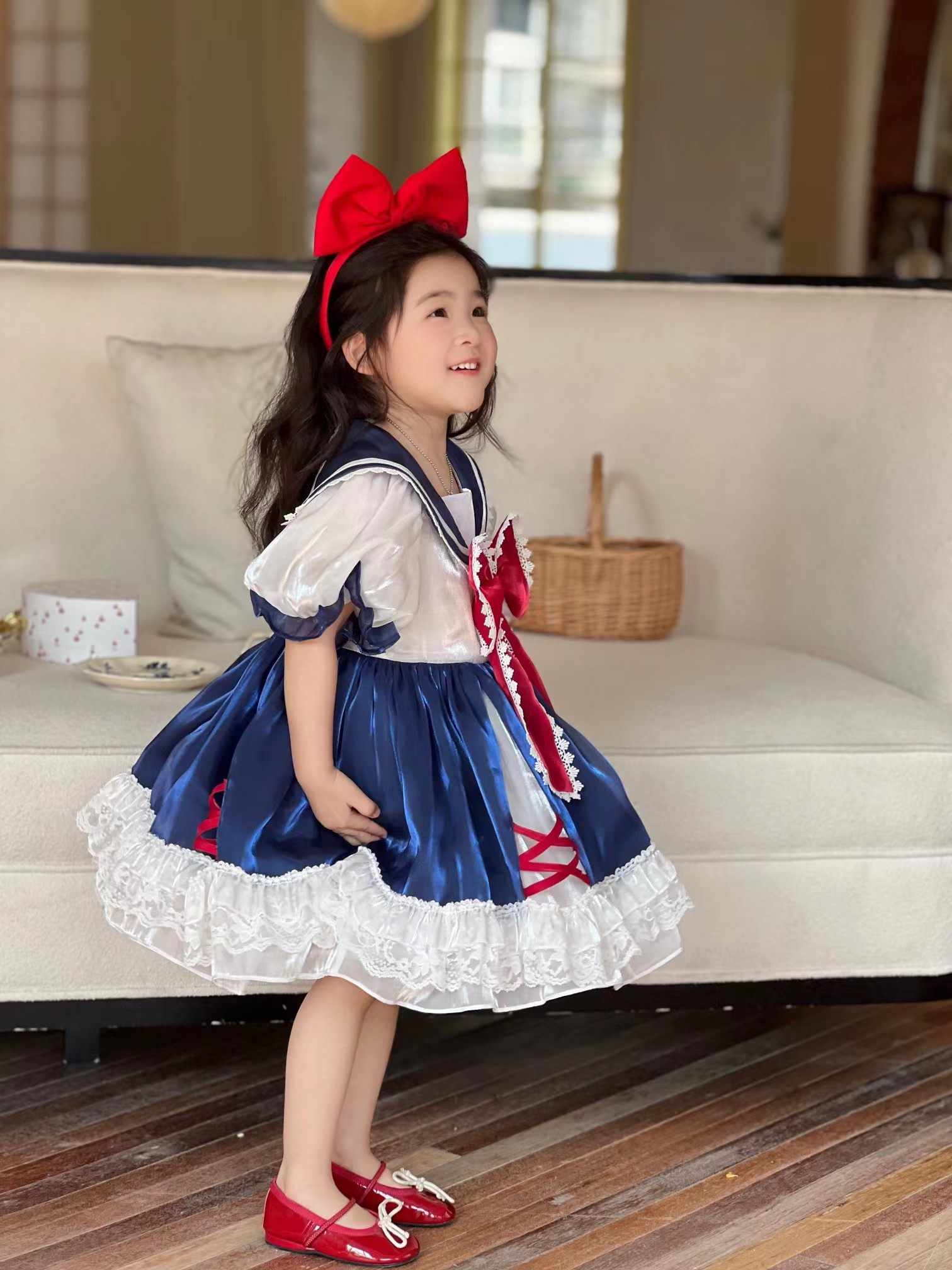 23夏季新品 女童女孩蝴蝶结泡泡袖美少女战士蓬蓬裙 连衣裙 礼服