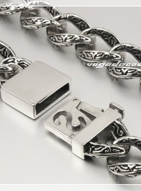 银色时尚风钛钢项链饰品