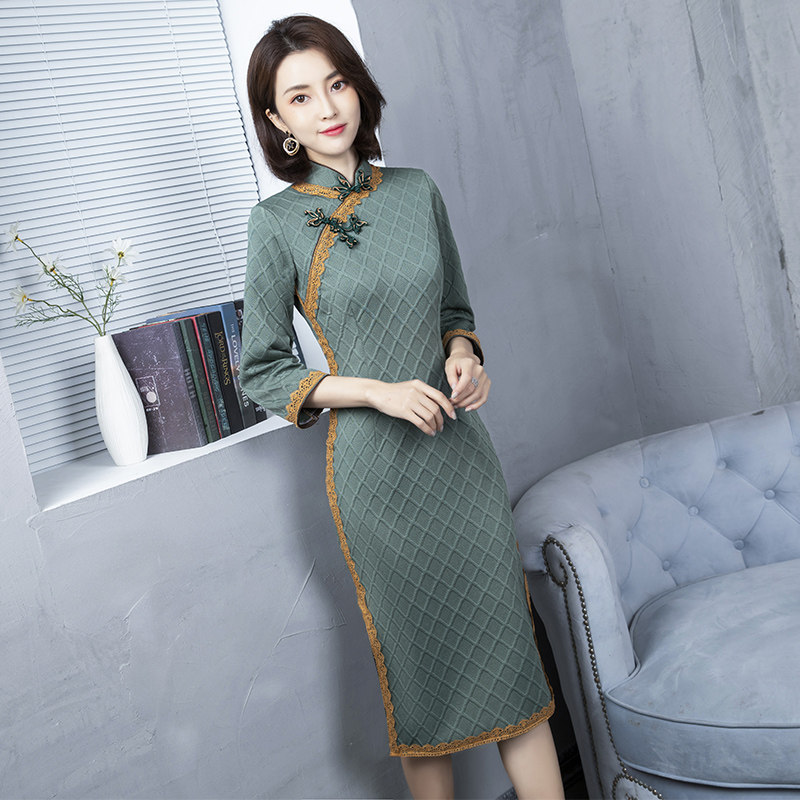改良旗袍冬季2021新款年轻款连衣裙 夜树旗袍