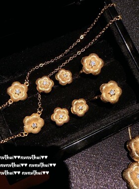 意大利复古拉丝小花吊坠闪花蛇骨项圈 Vintage镀金拉丝小方糖