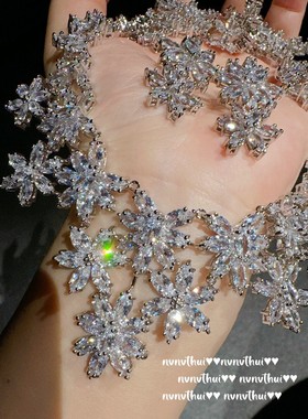 璀璨奢华复古宫廷繁花宝石项链 气质雪花满天星锆石耳环镀金套装