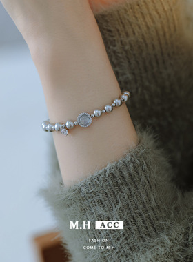 严选灰色珍珠手链女复古小众气质小香风手串轻奢时尚百搭串珠手链