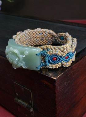 天然和田玉且末蓝荷花手牌手链