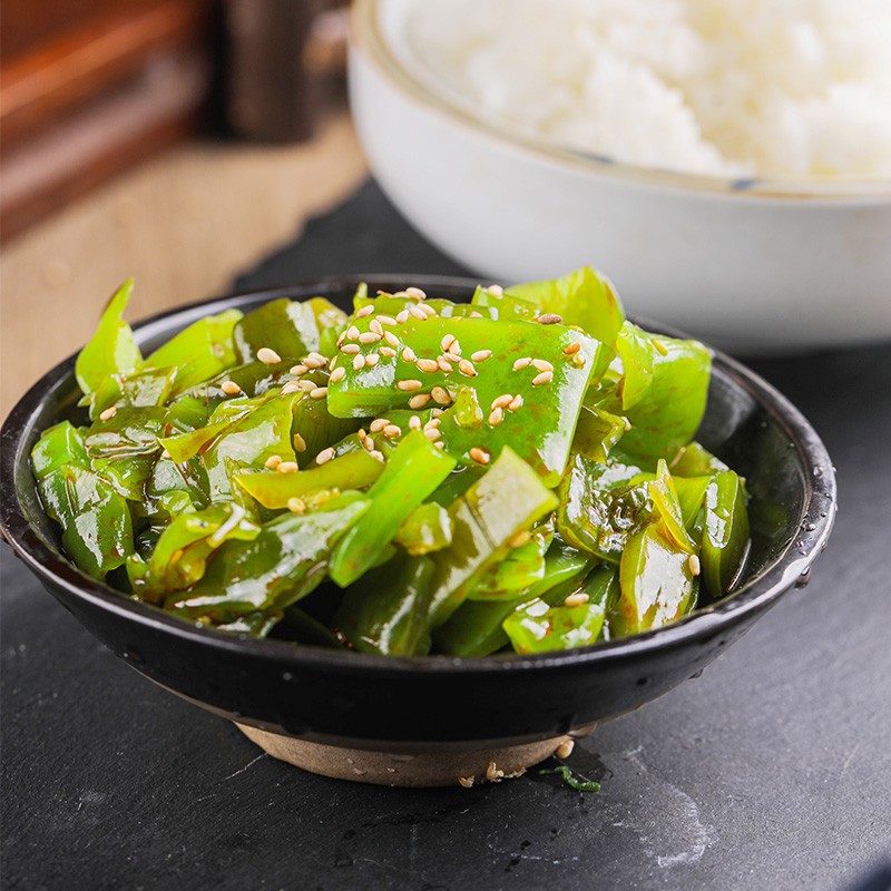 下饭菜组合裙带菜梗段唇片小菜即食海蜇丝海带丝咸菜凉拌菜 - 图0