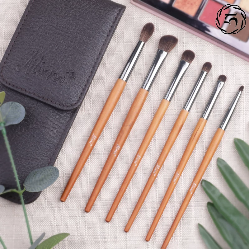 艾琳咪 Soft brush for contouring, 6 pieces