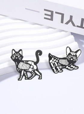 2026甜酷骷髅猫咪胸针 亡灵节风格黑白骨骼花卉金属徽章穿搭配饰