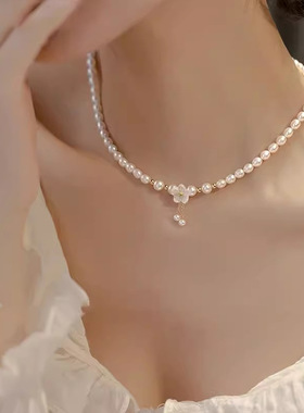 山茶花淡水珍珠项链女生轻奢小众2023珍珠颈链吊坠生日礼物