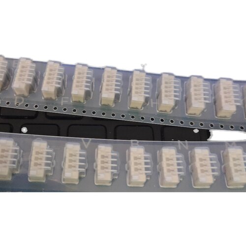 55460-0472 554600472   55460-0572 4p 5p 全新原装连接器 - 图1