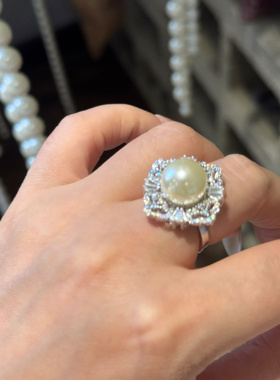 小富婆的戒指（特价版）~~嘎嘎好看~~