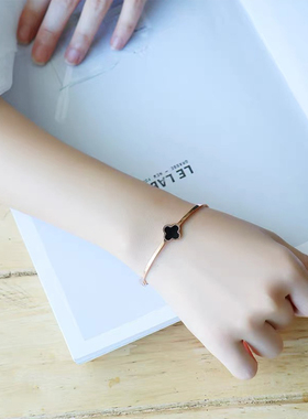 四叶草手镯时尚爆款手饰