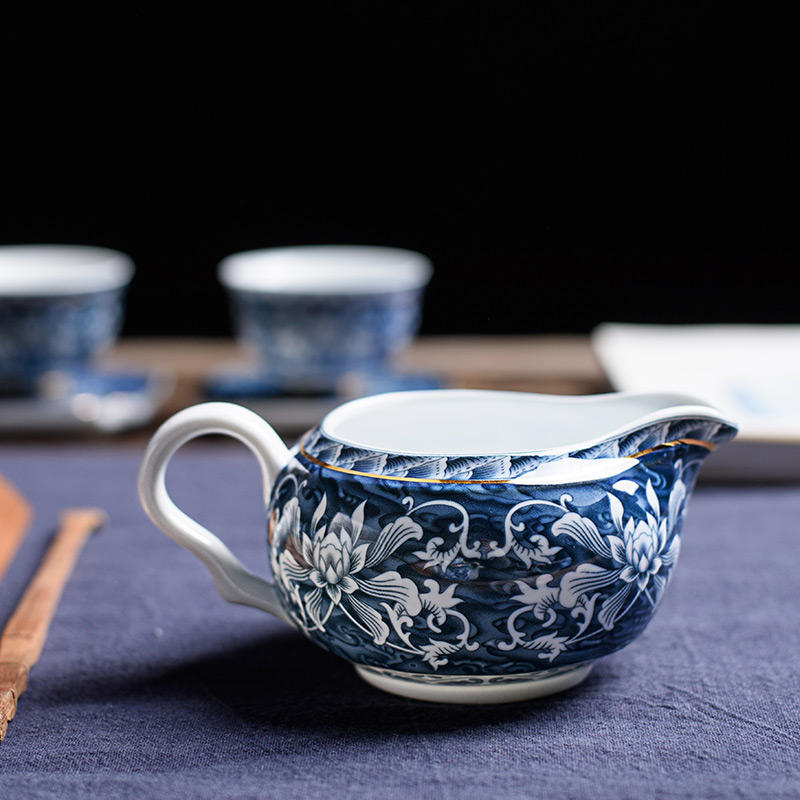 青花瓷公道杯茶海陶瓷分茶器功夫茶具茶道配件均杯公杯 - 图1