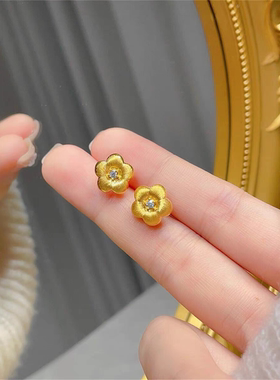 金店同款沙金拉丝花朵耳钉女轻奢小众设计高级感精致百搭气质耳饰