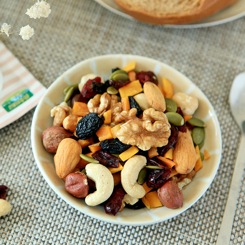 每日坚果混合坚果仁30包900g孕妇儿童款健身零食坚果礼盒8种搭配,淘宝优惠券,粉丝福利购,淘宝优惠卷