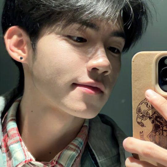 F136医用植入级钛合金火彩黑钻耳钉男士百搭养耳洞耳饰送生日礼物 - 图2