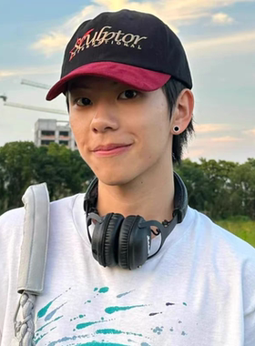 S925银痞帅耳钉男潮流百搭礼物