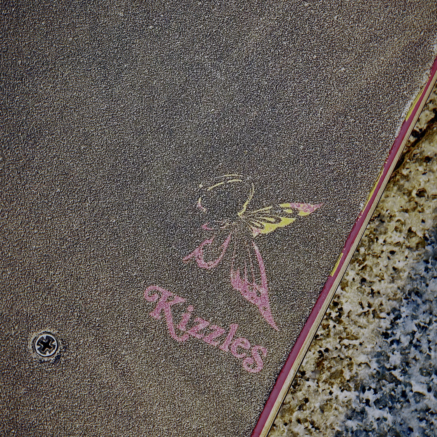 Kizzles Griptape 玫瑰蝴蝶闪粉砂纸透气孔防气泡专业滑板砂纸 - 图2