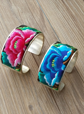 原创设计风复古苗银刺绣手饰品