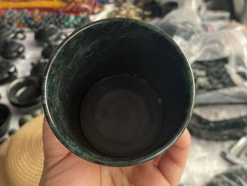 纯手工雕刻玉石茶酒墨绿玉口杯玉石茶具磁性保健祁连玉夜光杯防烫 - 图0