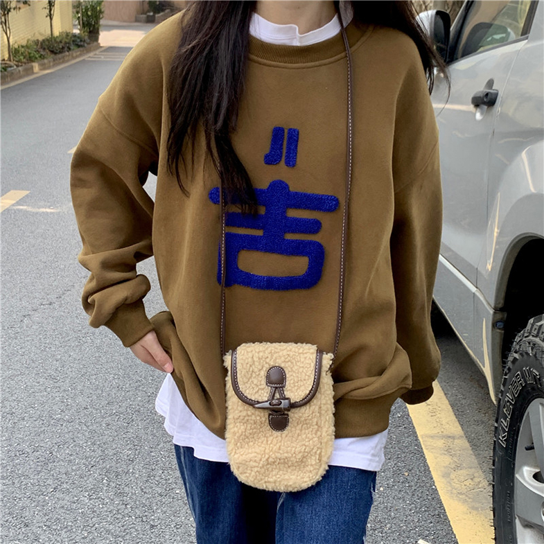 蛇年恭喜发财全家福卫衣女2025新年衣服红色拜年服情侣闺蜜装冬季